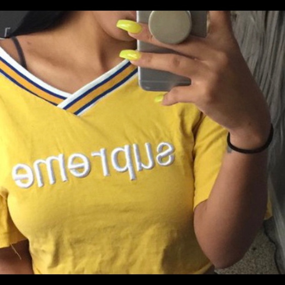 Crop top - Picture 3 of 3